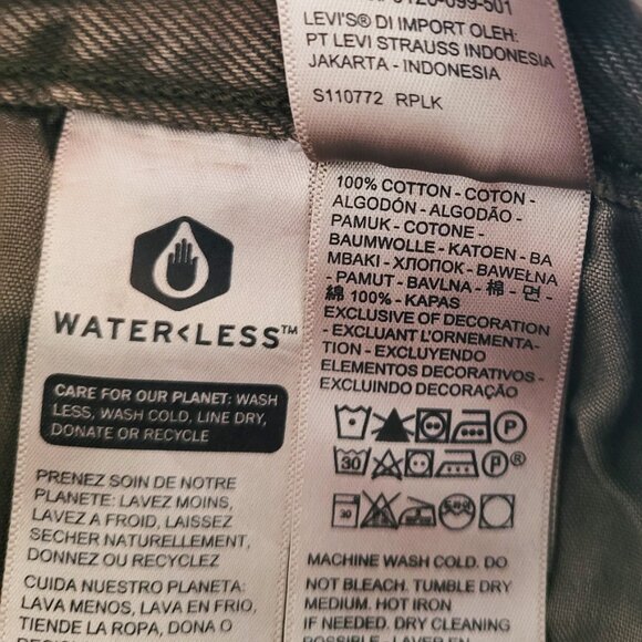 Levi's Olive Green 501 High Rise Shorts 56327-0396 BNWT - Size 28 - Picture 9 of 12